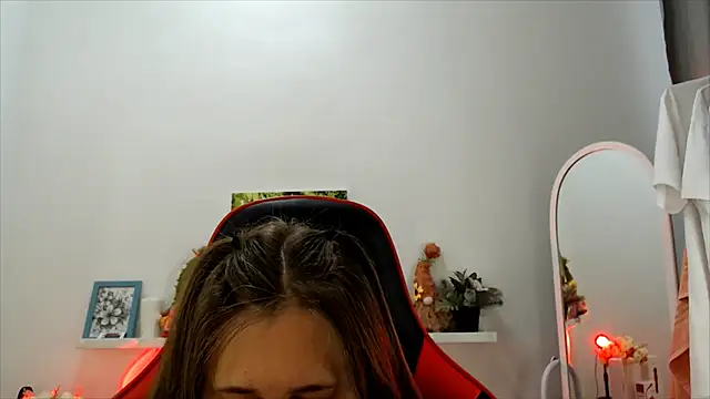 Lucky Lana online show from May 2026 02:40:02 AM