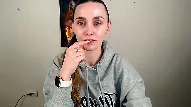 Doll Angelina online show from April 2026 05:52:01 AM