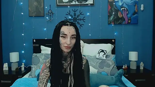 Velvetbat online show from May 2026 07:02:02 AM
