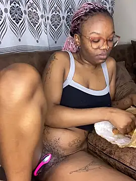 YummyMelanin117 online show from May 2026 10:38:02 PM