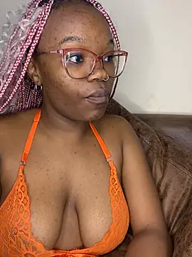 YummyMelanin117 online show from May 2026 11:56:01 PM