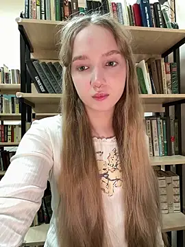 Snapshot of bambi_lu chatting on March 2026 05:40:01 PM bambi lu online show from March 2026 05:40:01 PM