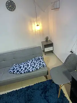 samxx muscle online show from April 2026 01:27:02 PM