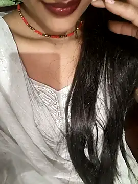 Snapshot of Eshwari_Chopra chatting on March 2026 04:48:01 AM Eshwari Chopra online show from March 2026 04:48:01 AM
