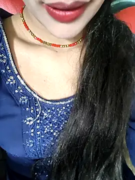 Snapshot of Eshwari_Chopra chatting on April 2026 07:20:02 AM Eshwari Chopra online show from April 2026 07:20:02 AM