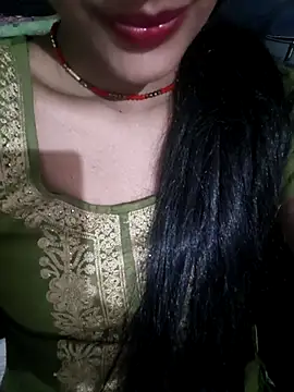 Snapshot of Eshwari_Chopra chatting on April 2026 04:33:02 AM Eshwari Chopra online show from April 2026 04:33:02 AM