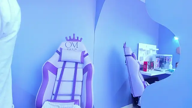 Elaine87  online show from February 2026 02:48:01 PM