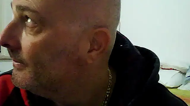 Alexis Bull online show from November 2025 10:36:01 AM