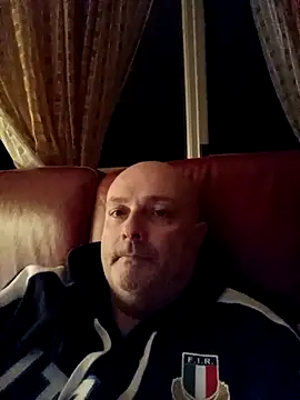 Alexis Bull online show from February 2026 11:33:01 PM