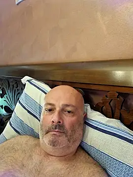 Alexis Bull online show from July 2026 09:45:02 AM
