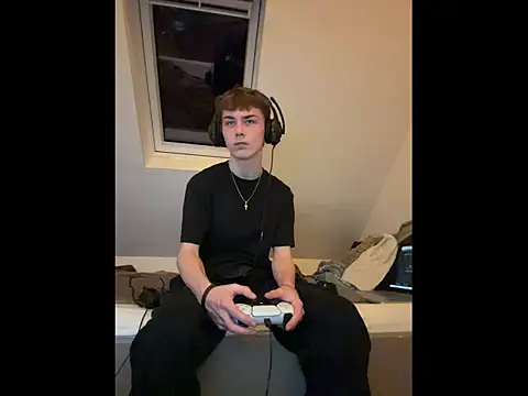 Snapshot of colar55x chatting on March 2026 06:48:01 PM colar55x online show from March 2026 06:48:01 PM