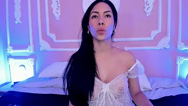 ArianaReynoldss online show from September 2025 07:13:02 PM