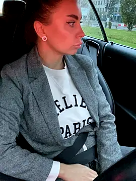 Snapshot of Anna_Nobel chatting on October 2025 05:00:02 AM Anna Nobel online show from October 2025 05:00:02 AM