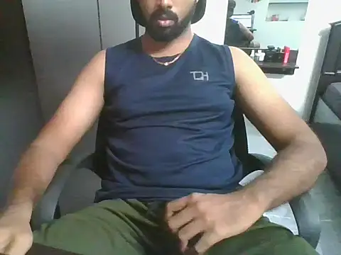 lovelyakash69 online show from April 2026 08:19:01 AM