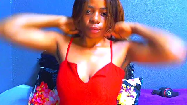 SMALLBOOBSXX online show from May 2026 05:34:02 AM