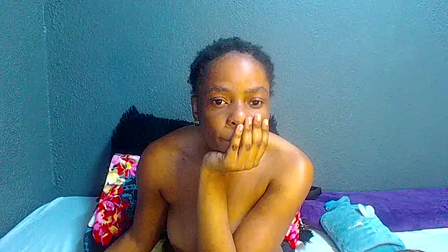 SMALLBOOBSXX online show from May 2026 05:03:02 AM
