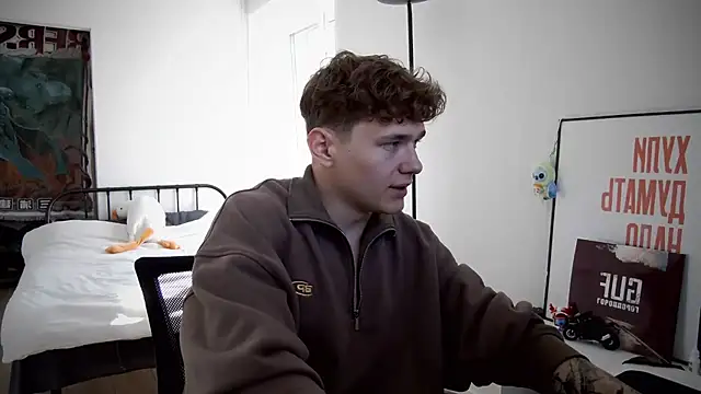 Snapshot of DanyDavis chatting on September 2025 09:00:02 AM DanyDavis online show from September 2025 09:00:02 AM