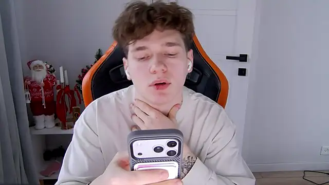 Snapshot of DanyDavis chatting on January 2026 10:50:01 AM DanyDavis online show from January 2026 10:50:01 AM