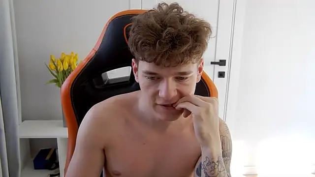 DanyDavis online show from March 2026 08:42:02 AM