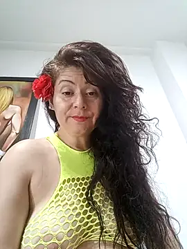 lunadicty online show from February 2025 01:11:02 AM