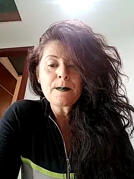 lunadicty online show from November 2025 11:26:01 PM