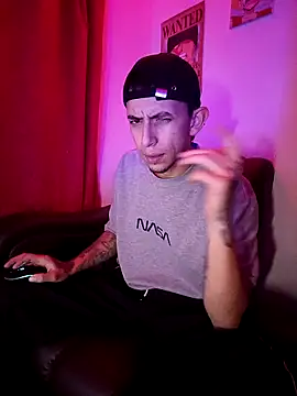 Snapshot of Chris__Jones chatting on October 2025 04:24:02 AM Chris Jones online show from October 2025 04:24:02 AM