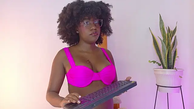 RachelStonne online show from January 2026 12:09:02 PM