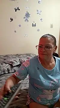 katrina perez online show from March 2025 05:56:02 PM