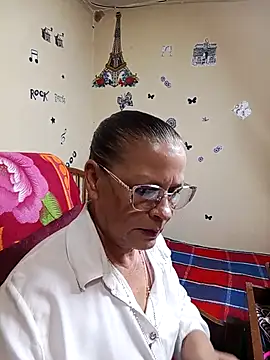 katrina perez online show from October 2025 09:56:01 PM