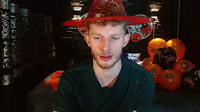 andrewxbi online show from October 2025 08:42:01 PM