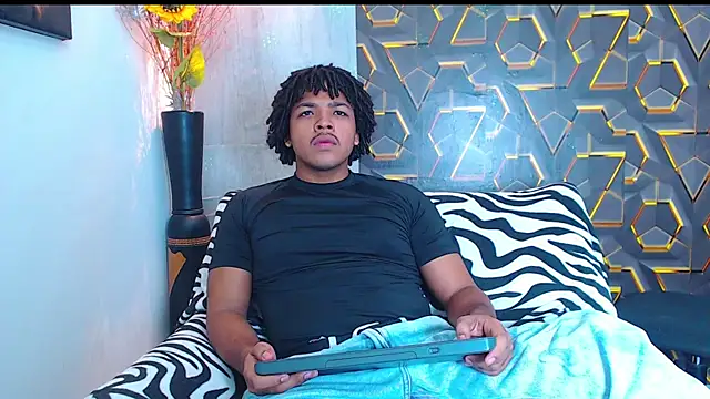 Snapshot of black_king_241 chatting on September 2025 03:41:02 AM black king 241 online show from September 2025 03:41:02 AM