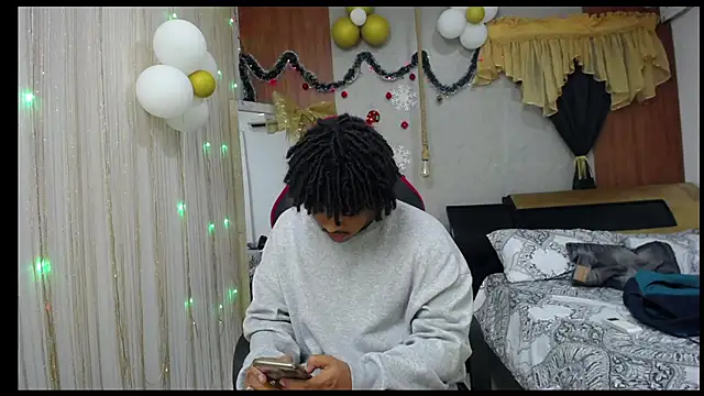 Snapshot of black_king_241 chatting on December 2025 03:12:02 AM black king 241 online show from December 2025 03:12:02 AM