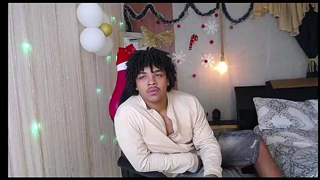 Snapshot of black_king_241 chatting on December 2025 03:57:01 AM black king 241 online show from December 2025 03:57:01 AM