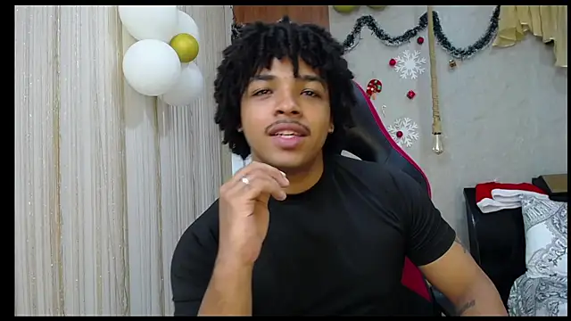 Snapshot of black_king_241 chatting on December 2025 02:19:02 AM black king 241 online show from December 2025 02:19:02 AM