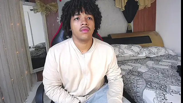 Snapshot of black_king_241 chatting on January 2026 12:48:01 AM black king 241 online show from January 2026 12:48:01 AM