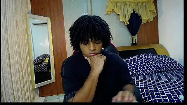 Snapshot of black_king_241 chatting on February 2026 03:03:01 AM black king 241 online show from February 2026 03:03:01 AM