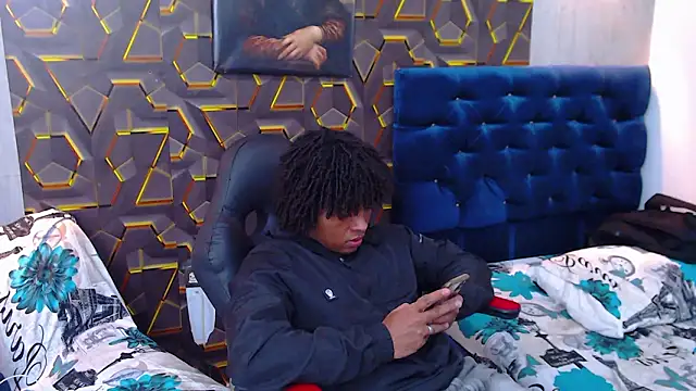 Snapshot of black_king_241 chatting on February 2026 03:17:01 AM black king 241 online show from February 2026 03:17:01 AM