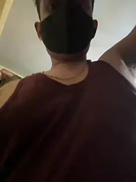 Snapshot of Hunkk28 chatting on February 2026 09:18:02 AM Hunkk28 online show from February 2026 09:18:02 AM