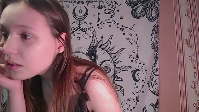 Thighswithspikes online show from January 2026 08:20:01 AM