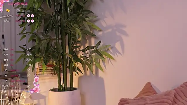 RubyxBanks online show from September 2025 12:21:01 AM