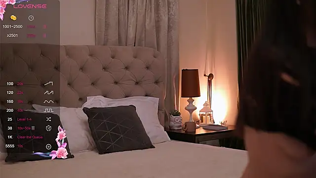 RubyxBanks online show from October 2025 09:11:01 PM