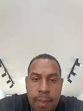 elnegro707070 online show from October 2025 11:18:02 AM