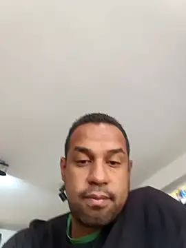 elnegro707070 online show from October 2025 11:10:01 AM