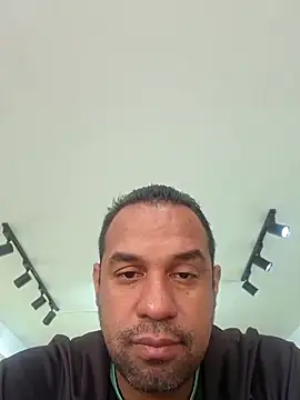 elnegro707070 online show from February 2026 11:39:01 AM