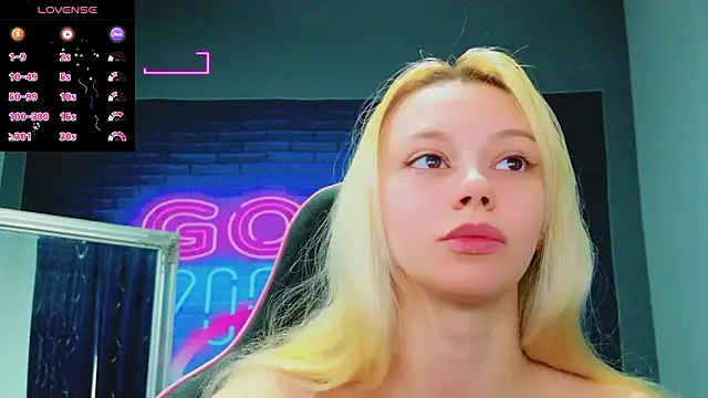 AlessiaCroft online show from March 2026 05:10:02 AM