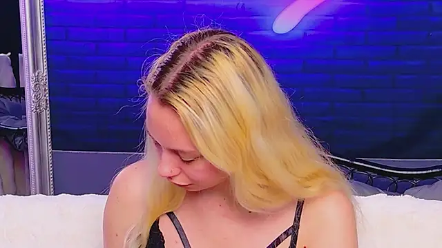 AlessiaCroft online show from July 2026 04:19:01 AM