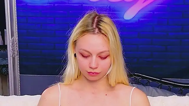 AlessiaCroft online show from July 2026 03:58:02 AM