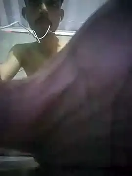 Snapshot of HannanKhan25 chatting on March 2025 10:37:02 PM HannanKhan25 online show from March 2025 10:37:02 PM