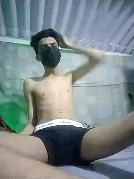 Snapshot of HannanKhan25 chatting on September 2025 07:37:02 PM HannanKhan25 online show from September 2025 07:37:02 PM