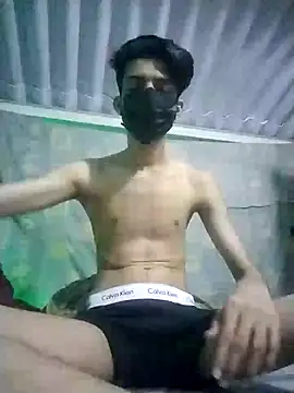 Snapshot of HannanKhan25 chatting on September 2025 07:39:02 PM HannanKhan25 online show from September 2025 07:39:02 PM